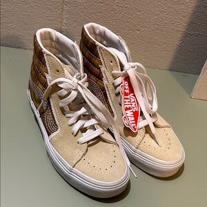 Vans Sk8-High Shoe - Cream and Brown
